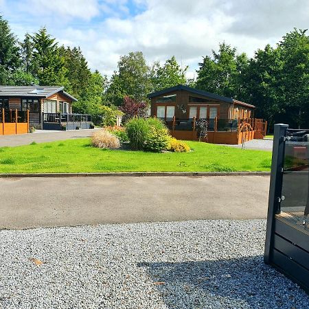 Grand Eagles Luxury Lodge, Auchterarder Perth Exterior foto