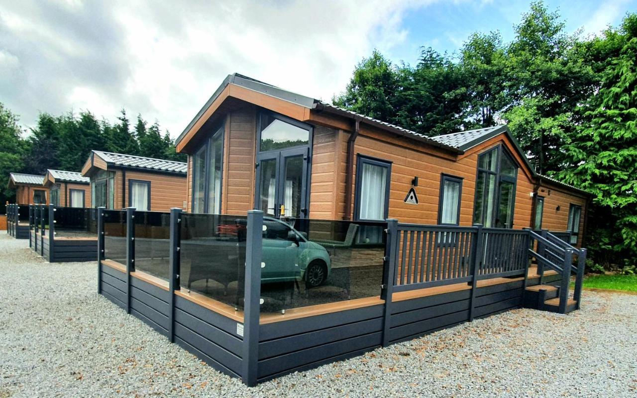 Grand Eagles Luxury Lodge, Auchterarder Perth Exterior foto